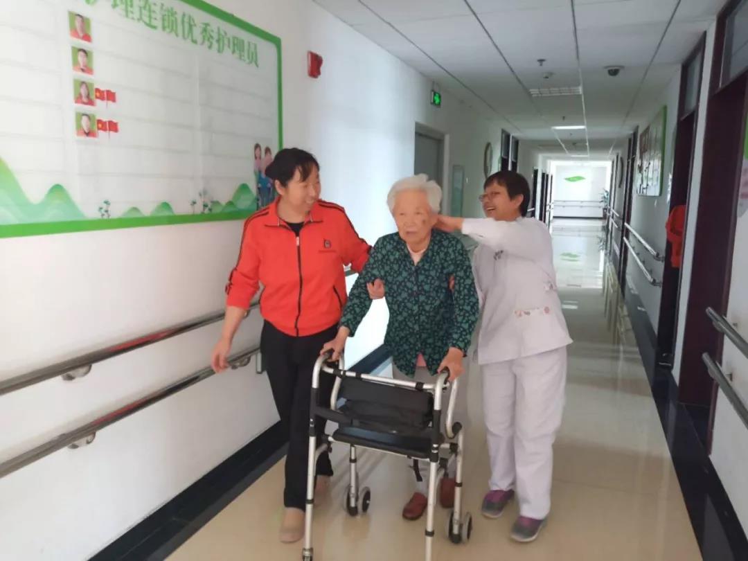海福祥多措并舉助力企業(yè)復(fù)工復(fù)產(chǎn)，解決子女后顧之憂