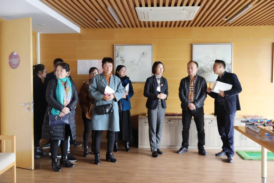 “開拓創(chuàng)新 銳意進取”海福祥養(yǎng)老護理連鎖上海學習交流！
